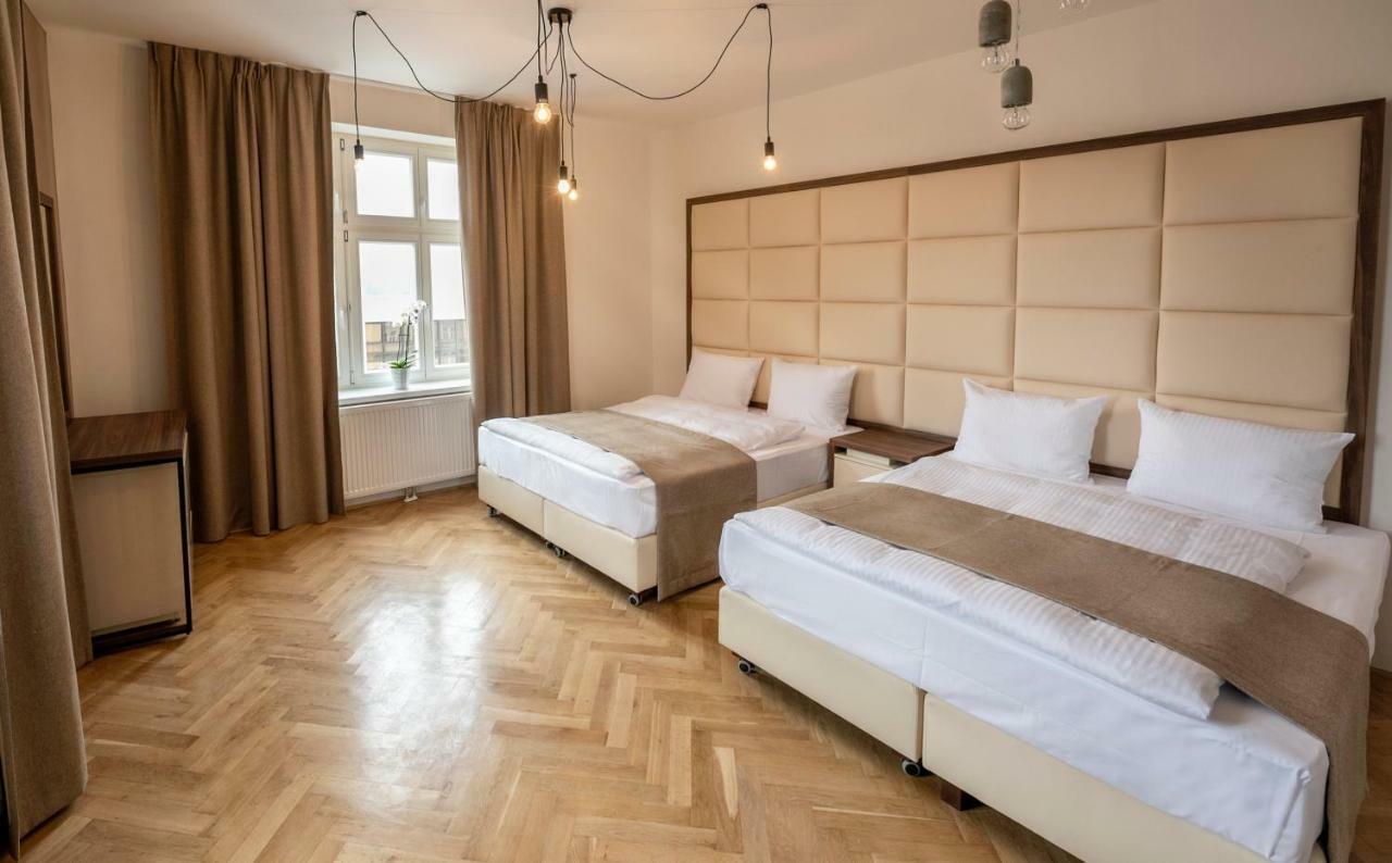 Letna Garden Suites ปราก ภายนอก รูปภาพ