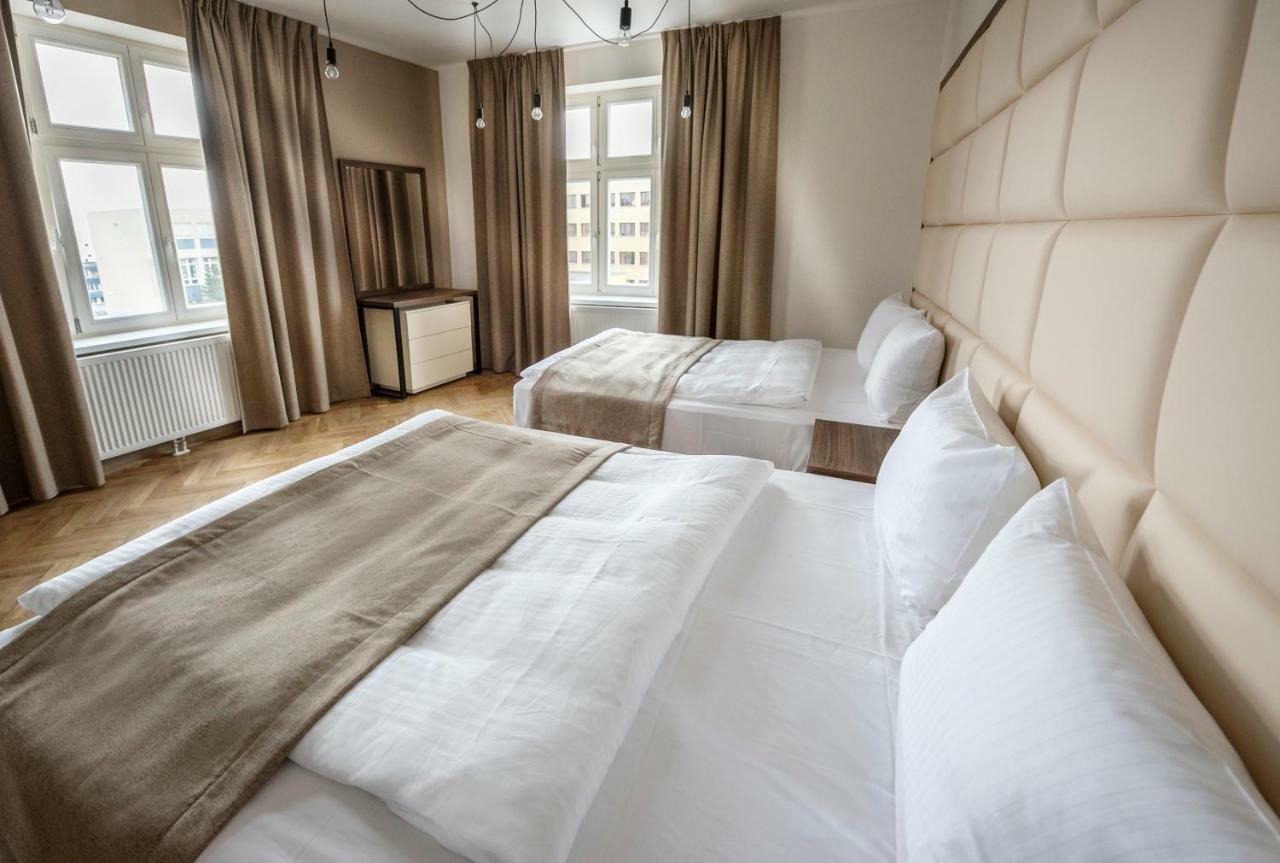 Letna Garden Suites ปราก ภายนอก รูปภาพ